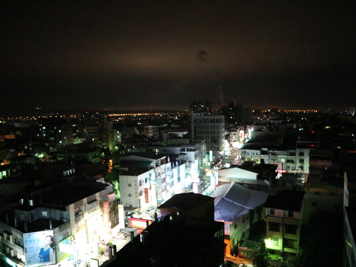 Sanmin Hotel Changhua Buitenkant foto